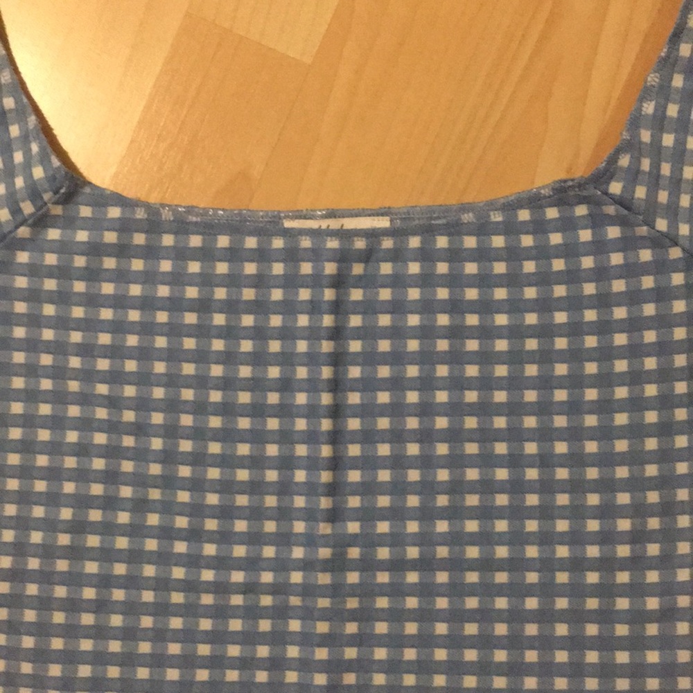 NWOT Cute Subdued Cropped Top - Picture 3 of 6